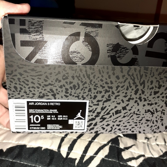 Jordan 3 fear pack 10.5 - Picture 3 of 4